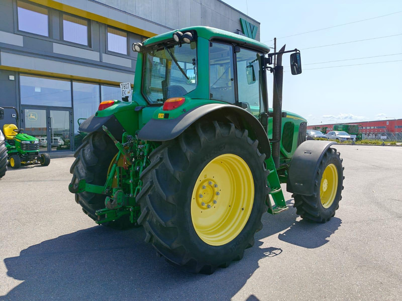 John Deere 6620 - Farm tractor: picture 3 John Deere 6620 - Farm tractor: picture 3
