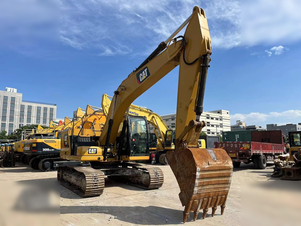 CATERPILLAR 320 - Crawler excavator: picture 5 CATERPILLAR 320 - Crawler excavator: picture 5