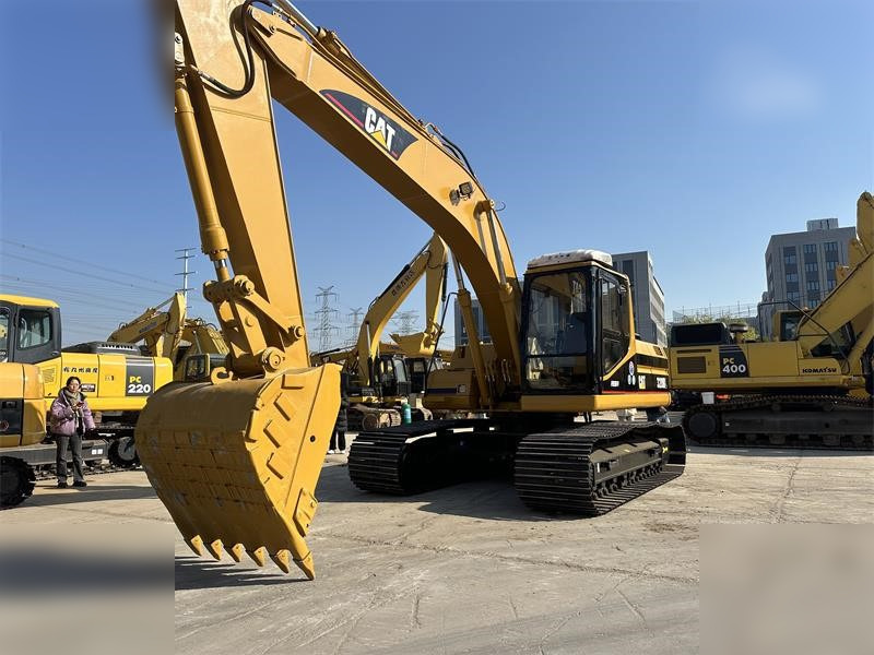CATERPILLAR 320BL - Crawler excavator: picture 5 CATERPILLAR 320BL - Crawler excavator: picture 5