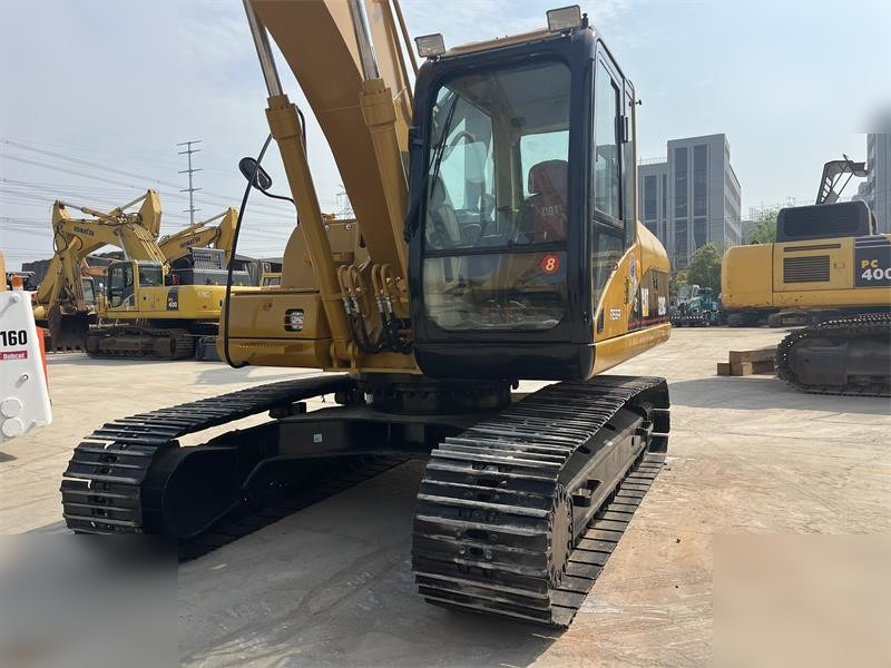 Crawler excavator CATERPILLAR 320C: picture 6 Crawler excavator CATERPILLAR 320C: picture 6