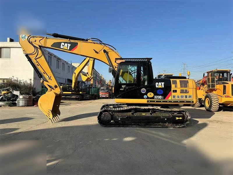CATERPILLAR 320D - Crawler excavator: picture 1 CATERPILLAR 320D - Crawler excavator: picture 1