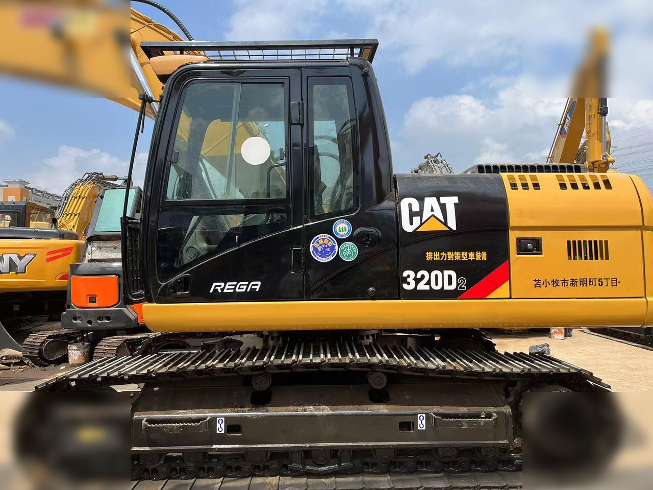 CATERPILLAR 320D2 - Crawler excavator: picture 3 CATERPILLAR 320D2 - Crawler excavator: picture 3