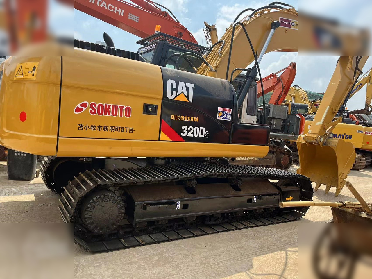 CATERPILLAR 320D2 - Crawler excavator: picture 1 CATERPILLAR 320D2 - Crawler excavator: picture 1