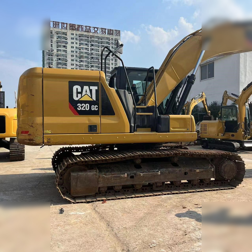 CATERPILLAR 320GC - Crawler excavator: picture 3 CATERPILLAR 320GC - Crawler excavator: picture 3