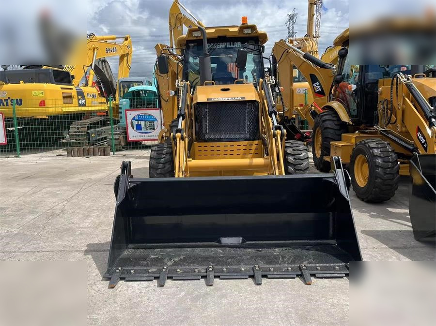 CATERPILLAR 430F - Backhoe loader: picture 3 CATERPILLAR 430F - Backhoe loader: picture 3