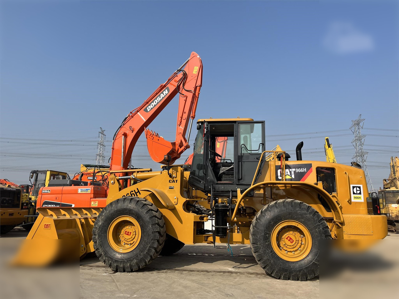 CATERPILLAR 966H - Wheel loader: picture 1 CATERPILLAR 966H - Wheel loader: picture 1