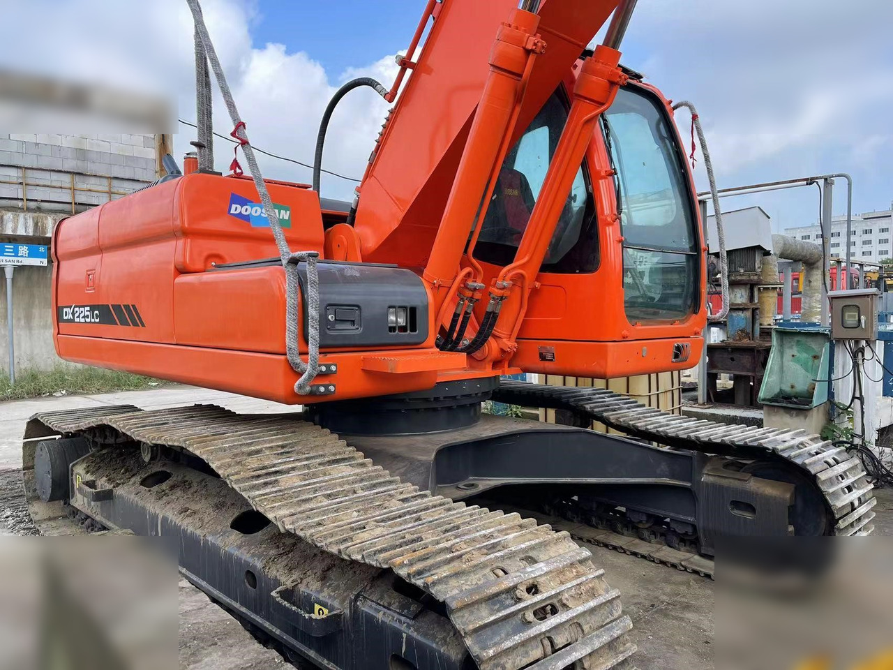 DOOSAN DX225 LCA - Crawler excavator: picture 2 DOOSAN DX225 LCA - Crawler excavator: picture 2