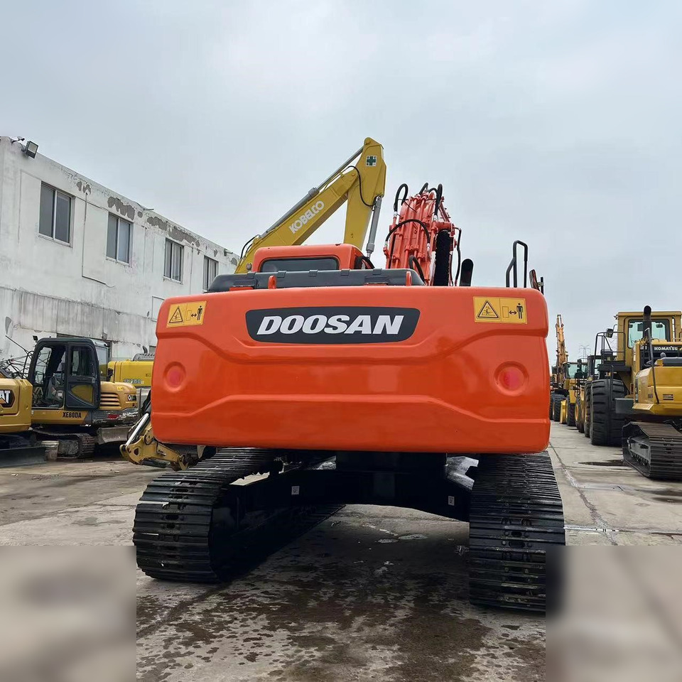 DOOSAN DX225 LCA - Crawler excavator: picture 5 DOOSAN DX225 LCA - Crawler excavator: picture 5