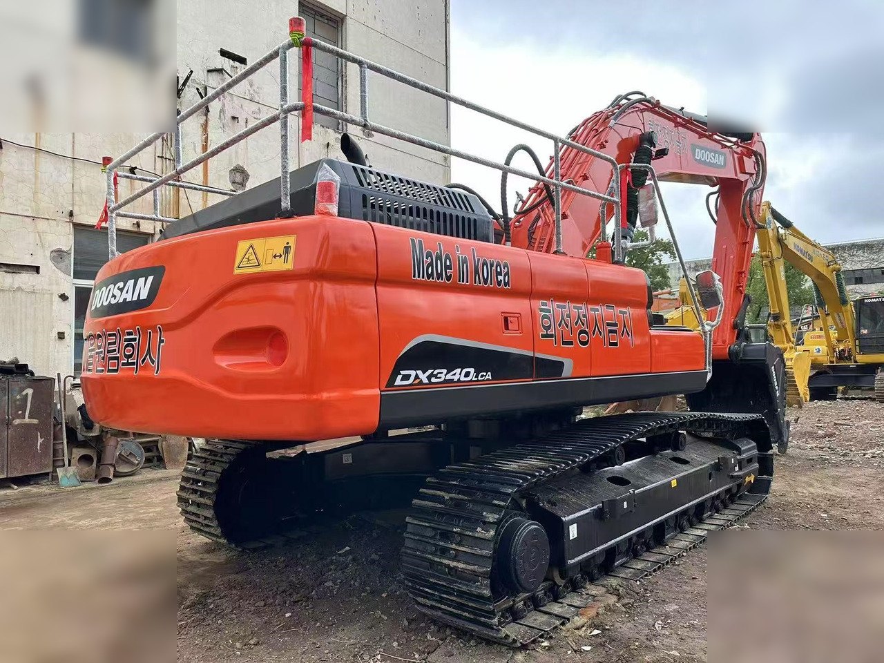 DOOSAN DX340 LC - Crawler excavator: picture 3 DOOSAN DX340 LC - Crawler excavator: picture 3