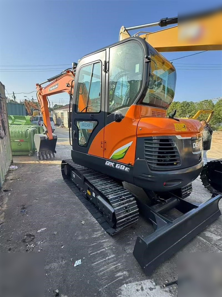 DOOSAN DX60E-10N - Crawler excavator: picture 5 DOOSAN DX60E-10N - Crawler excavator: picture 5