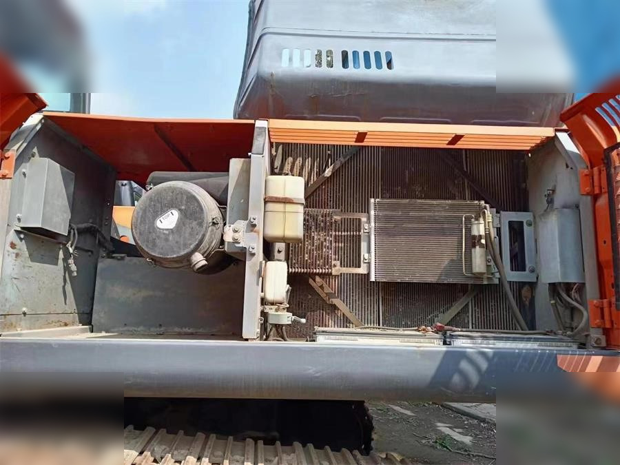 HITACHI ZX350-3 - Crawler excavator: picture 2 HITACHI ZX350-3 - Crawler excavator: picture 2