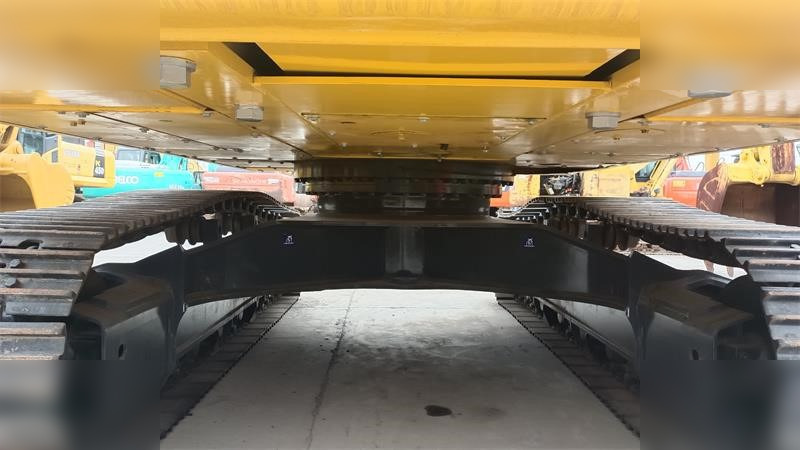 KOMATSU PC400-7 - Crawler excavator: picture 5 KOMATSU PC400-7 - Crawler excavator: picture 5