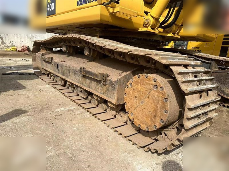 KOMATSU PC400-8 - Crawler excavator: picture 5 KOMATSU PC400-8 - Crawler excavator: picture 5