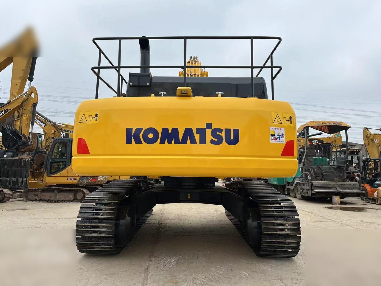 KOMATSU PC450 - Crawler excavator: picture 4 KOMATSU PC450 - Crawler excavator: picture 4