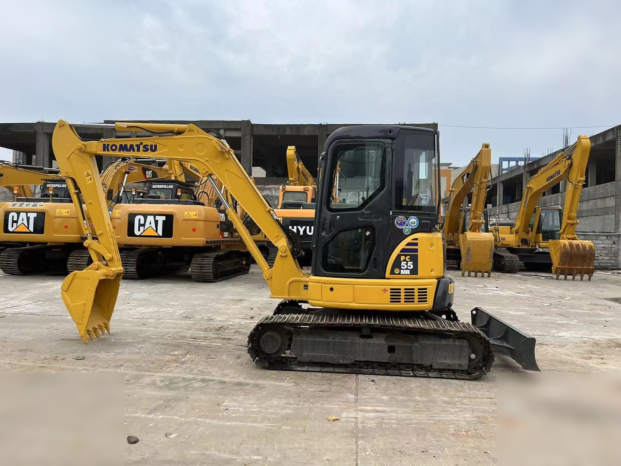 KOMATSU PC55MR-2 - Mini excavator: picture 2 KOMATSU PC55MR-2 - Mini excavator: picture 2