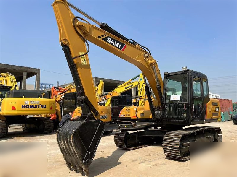 SANY SY135C - Crawler excavator: picture 1 SANY SY135C - Crawler excavator: picture 1