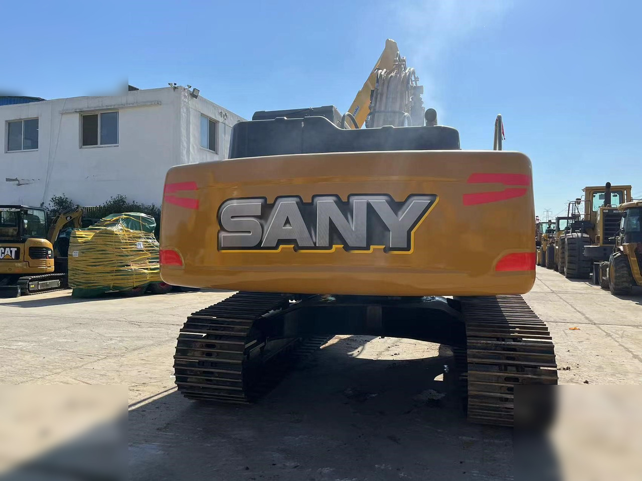 SANY SY215C - Crawler excavator: picture 3 SANY SY215C - Crawler excavator: picture 3