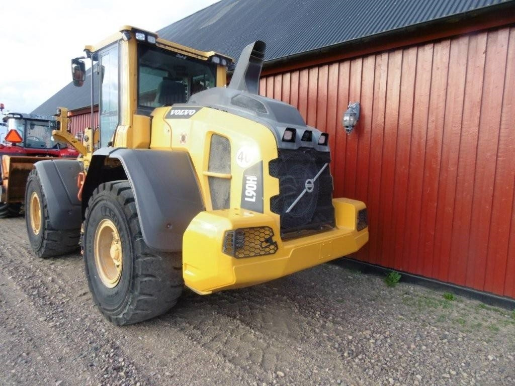 Volvo L 90 H  - Wheel loader: picture 4 Volvo L 90 H  - Wheel loader: picture 4