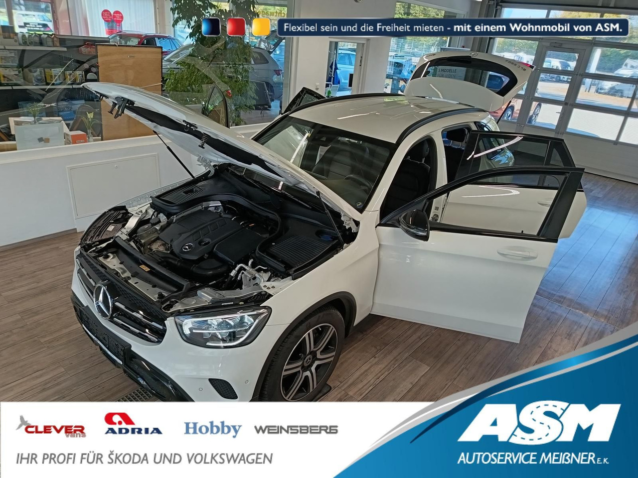 Mercedes-Benz GLC 220d AMG Line 4MATIC*AHK*NAVI*LED*R-KAM*DAB* - SUV: picture 1 Mercedes-Benz GLC 220d AMG Line 4MATIC*AHK*NAVI*LED*R-KAM*DAB* - SUV: picture 1