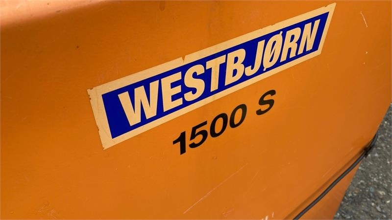 Westbjörn 1500S Hydraulisk - Sand/ Salt spreader for Municipal/ Special vehicle: picture 4 Westbjörn 1500S Hydraulisk - Sand/ Salt spreader for Municipal/ Special vehicle: picture 4