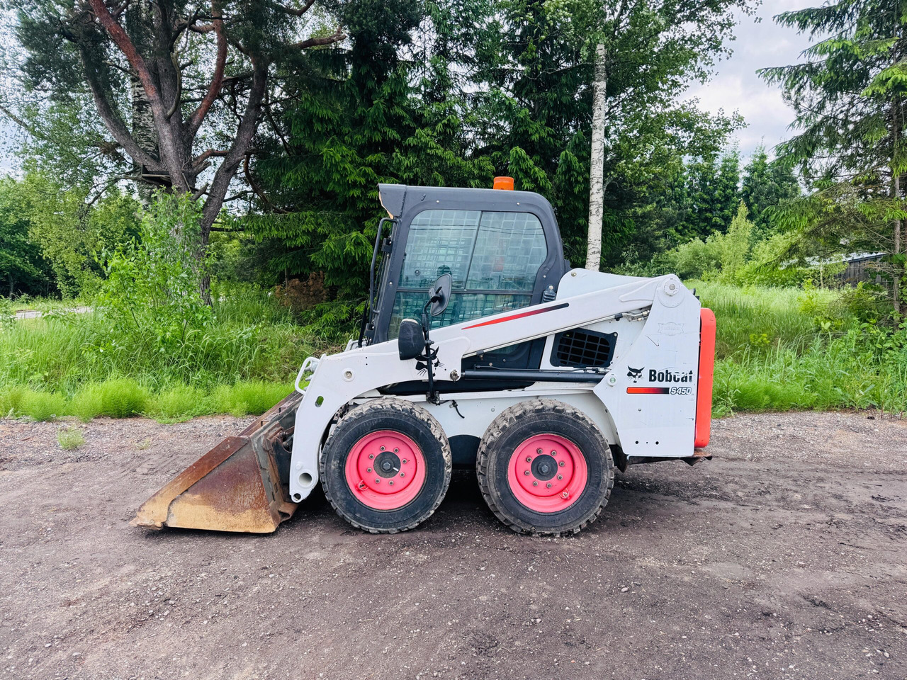 BOBCAT S450 - Skid steer loader: picture 2 BOBCAT S450 - Skid steer loader: picture 2