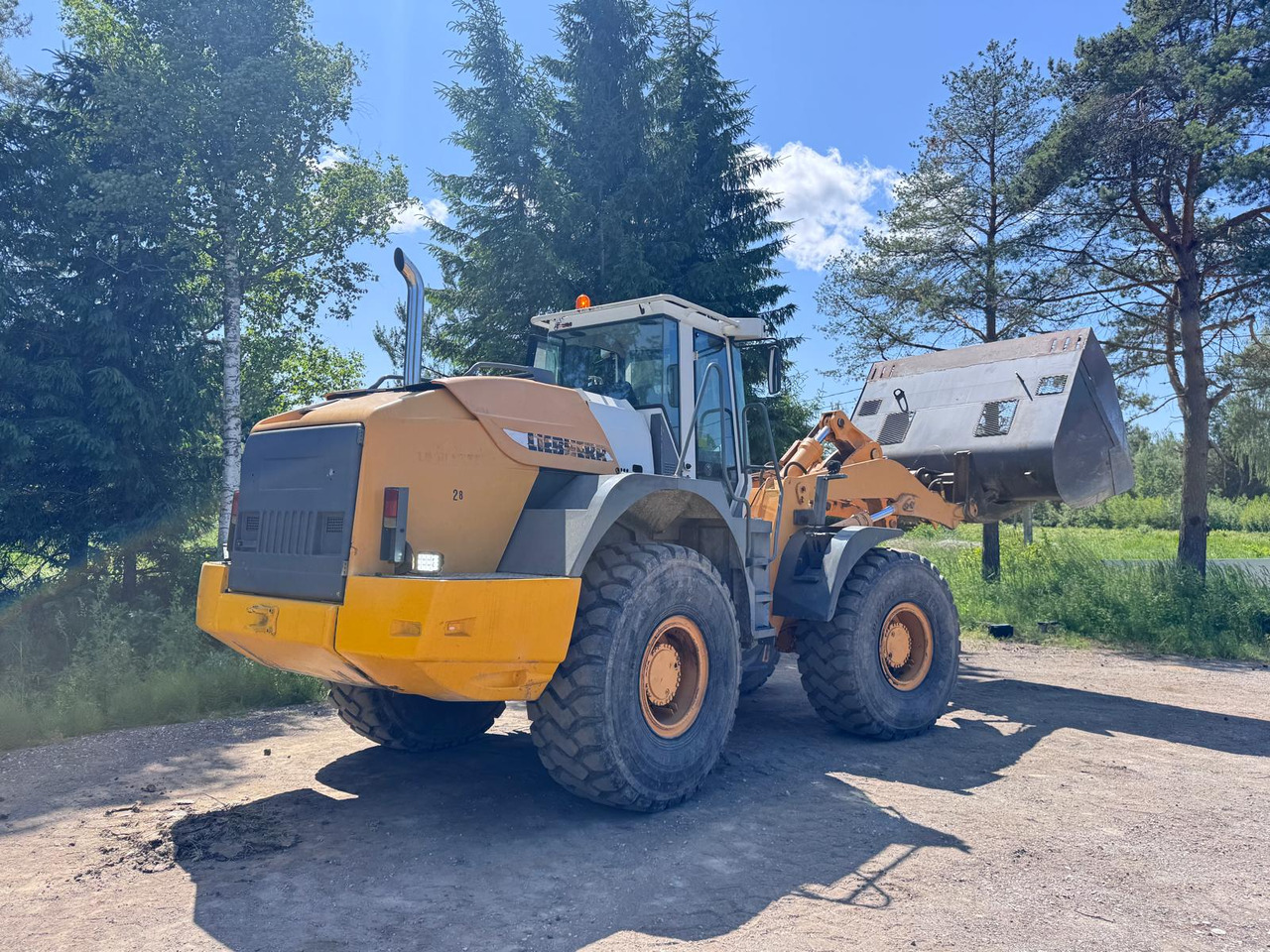 Liebherr L544 - Wheel loader: picture 4 Liebherr L544 - Wheel loader: picture 4
