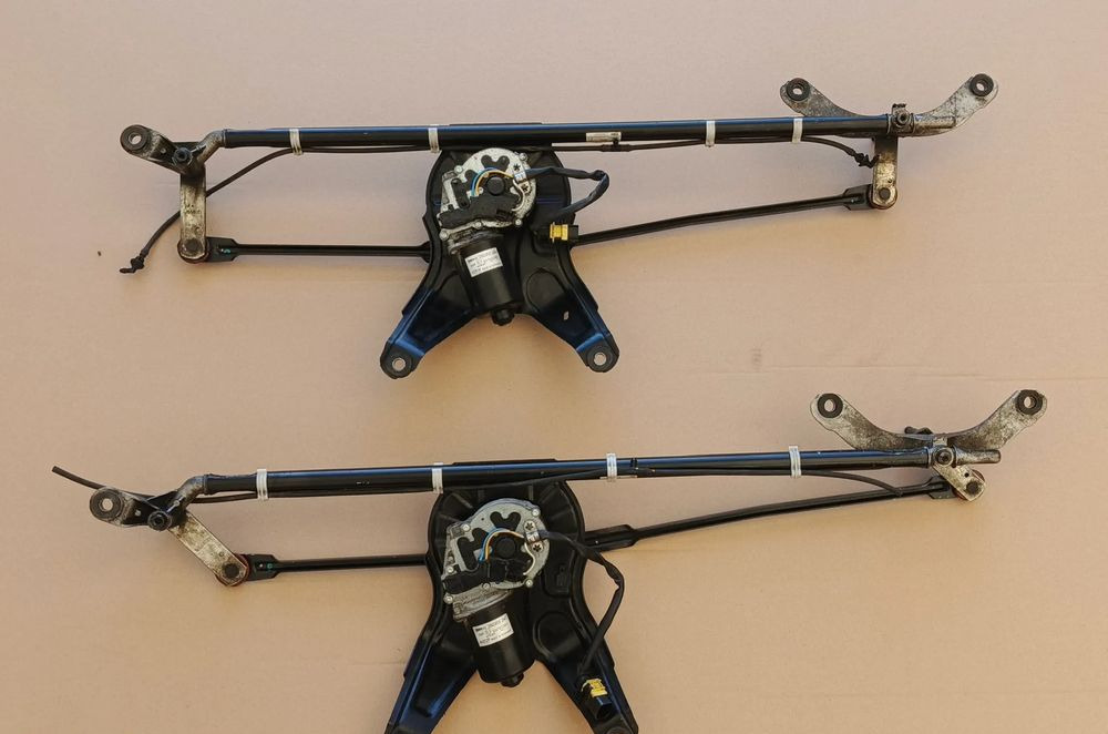 DAF XF XG MECHANIZM WYCIERACZEK 2346701 - Wiper for Truck: picture 1 DAF XF XG MECHANIZM WYCIERACZEK 2346701 - Wiper for Truck: picture 1