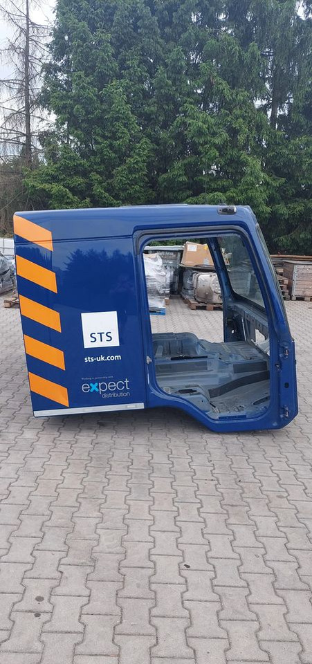 KABINA  VOLVO FL 2022R - Cab for Truck: picture 4 KABINA  VOLVO FL 2022R - Cab for Truck: picture 4