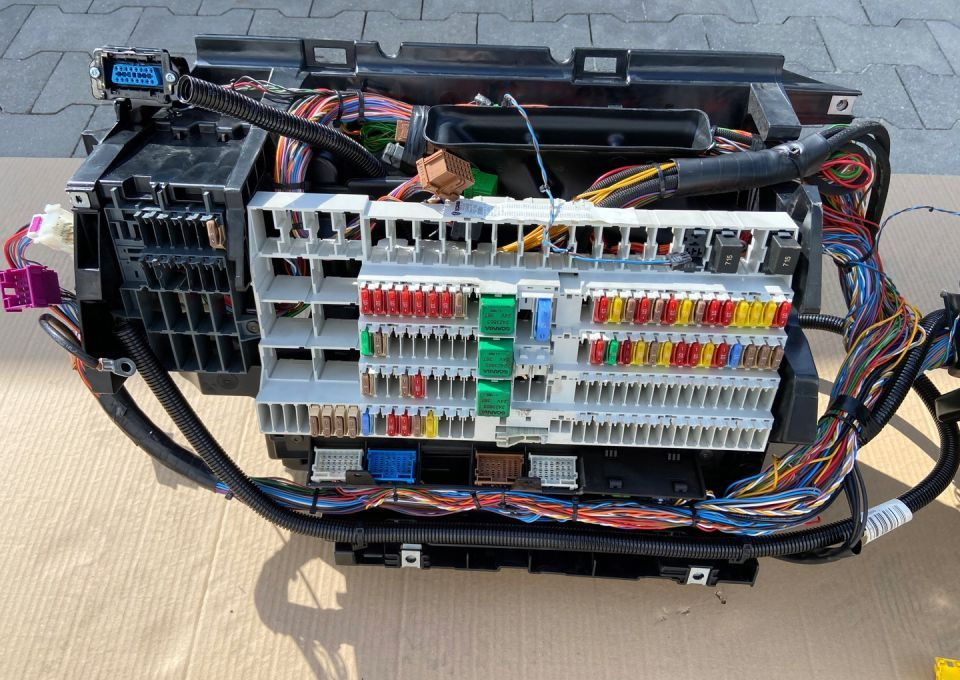 Nagrzewnica Scania S R wiązka instalacja komplet - Cables/ Wire harness for Truck: picture 5 Nagrzewnica Scania S R wiązka instalacja komplet - Cables/ Wire harness for Truck: picture 5