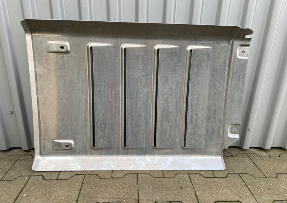 Osłona katalizatora Mercedes Actros MP5 obudowa - Catalytic converter for Bus: picture 2 Osłona katalizatora Mercedes Actros MP5 obudowa - Catalytic converter for Bus: picture 2