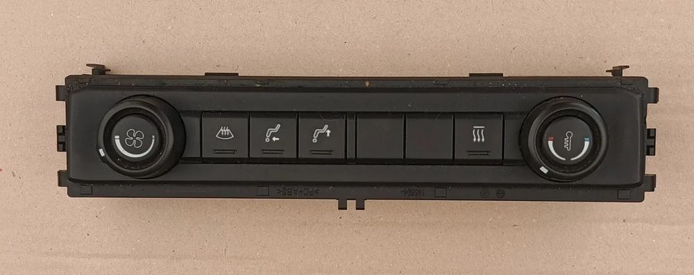 SCANIA P PANEL NAWIEWU - Cab and interior for Truck: picture 1 SCANIA P PANEL NAWIEWU - Cab and interior for Truck: picture 1