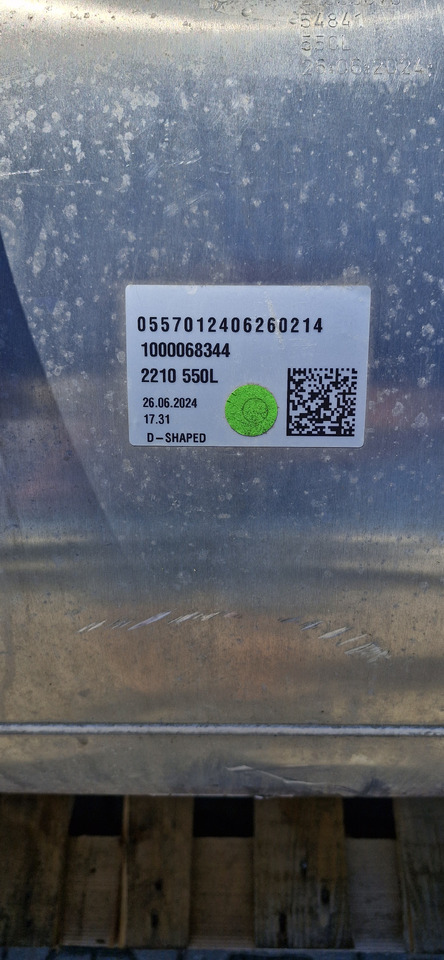 VOLVO FH4 RENAULT GAMA T ZBIORNIK PALIWA 550L NOWY - Fuel tank for Truck: picture 5 VOLVO FH4 RENAULT GAMA T ZBIORNIK PALIWA 550L NOWY - Fuel tank for Truck: picture 5