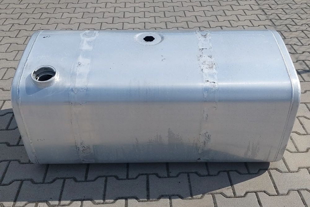 ZBIORNIK PALIWA VOLVO RENAULT 110CM - Fuel tank for Truck: picture 1 ZBIORNIK PALIWA VOLVO RENAULT 110CM - Fuel tank for Truck: picture 1