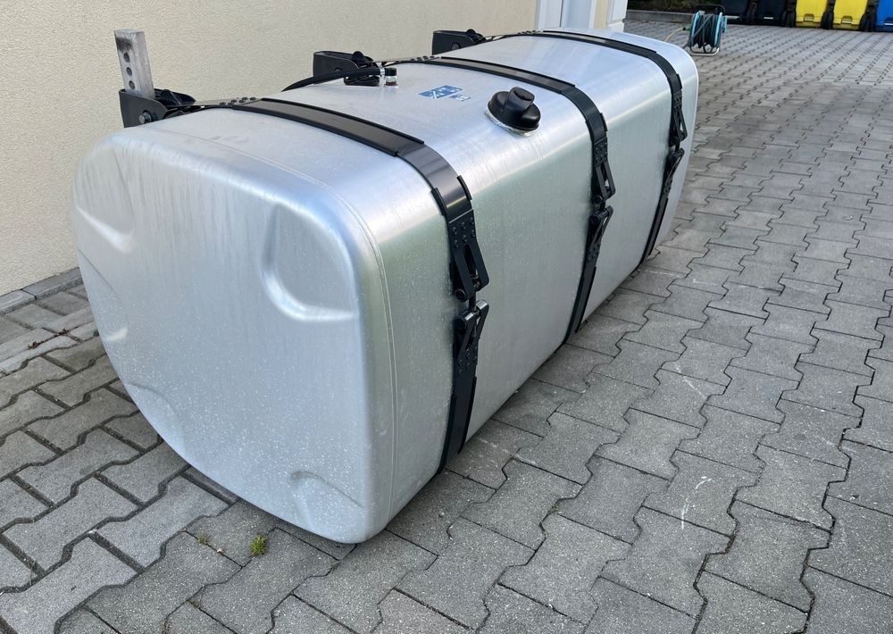 Zbiornik paliwa Scania Super R S 700 L kompletny bak NGS NGR - Fuel system for Truck: picture 2 Zbiornik paliwa Scania Super R S 700 L kompletny bak NGS NGR - Fuel system for Truck: picture 2