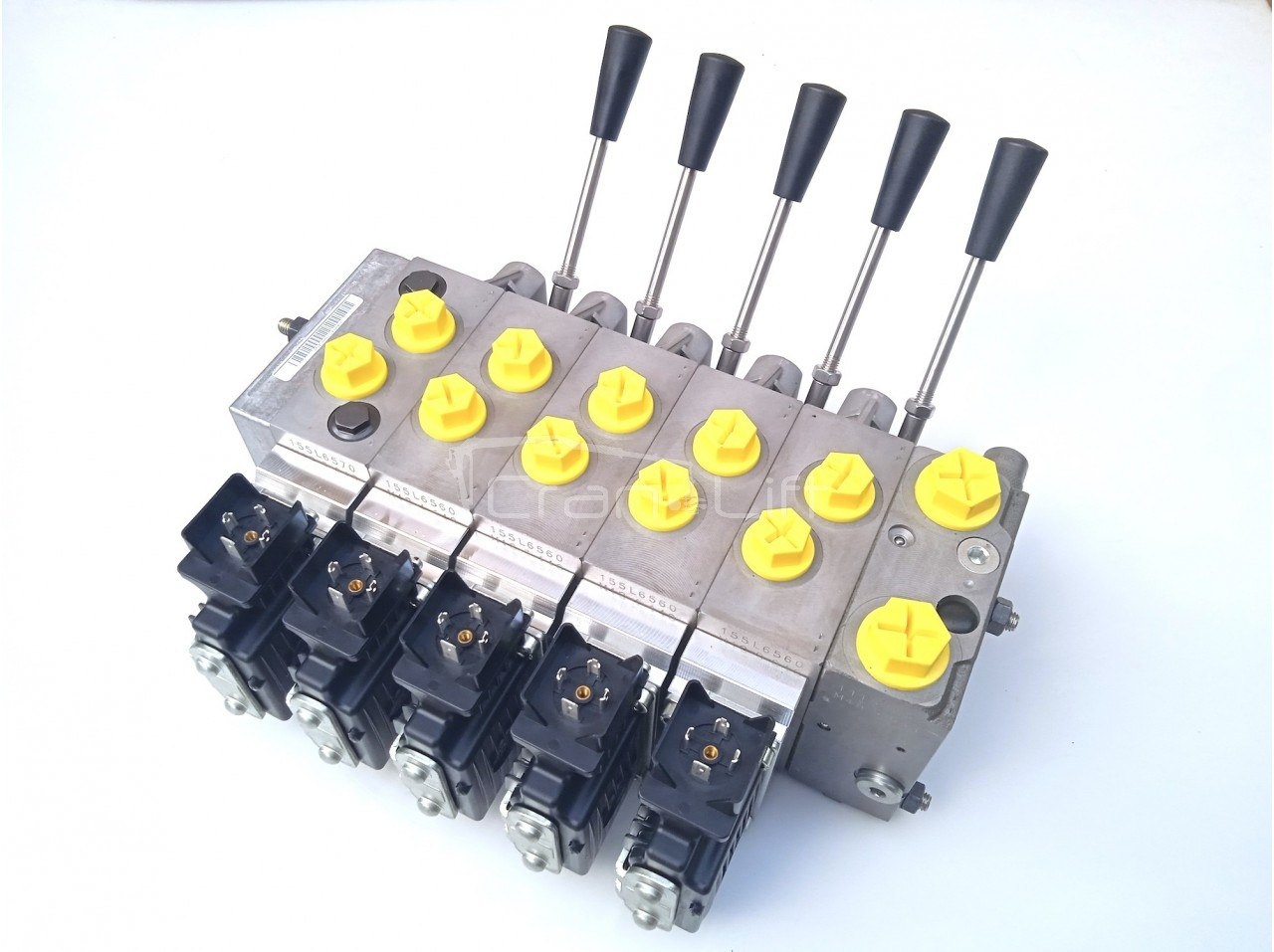 Rozdzielacz Danfoss PVG32 - 5 sekcji - Hydraulic valve for Loader crane: picture 2 Rozdzielacz Danfoss PVG32 - 5 sekcji - Hydraulic valve for Loader crane: picture 2