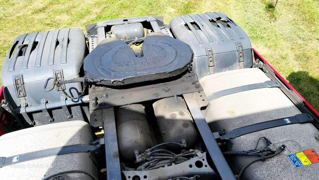 Tractor unit Scania S450: picture 26