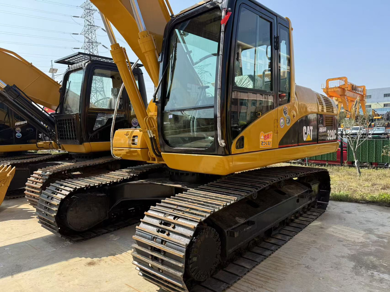 Crawler excavator CATERPILLAR 320c [ Copy ]: picture 6