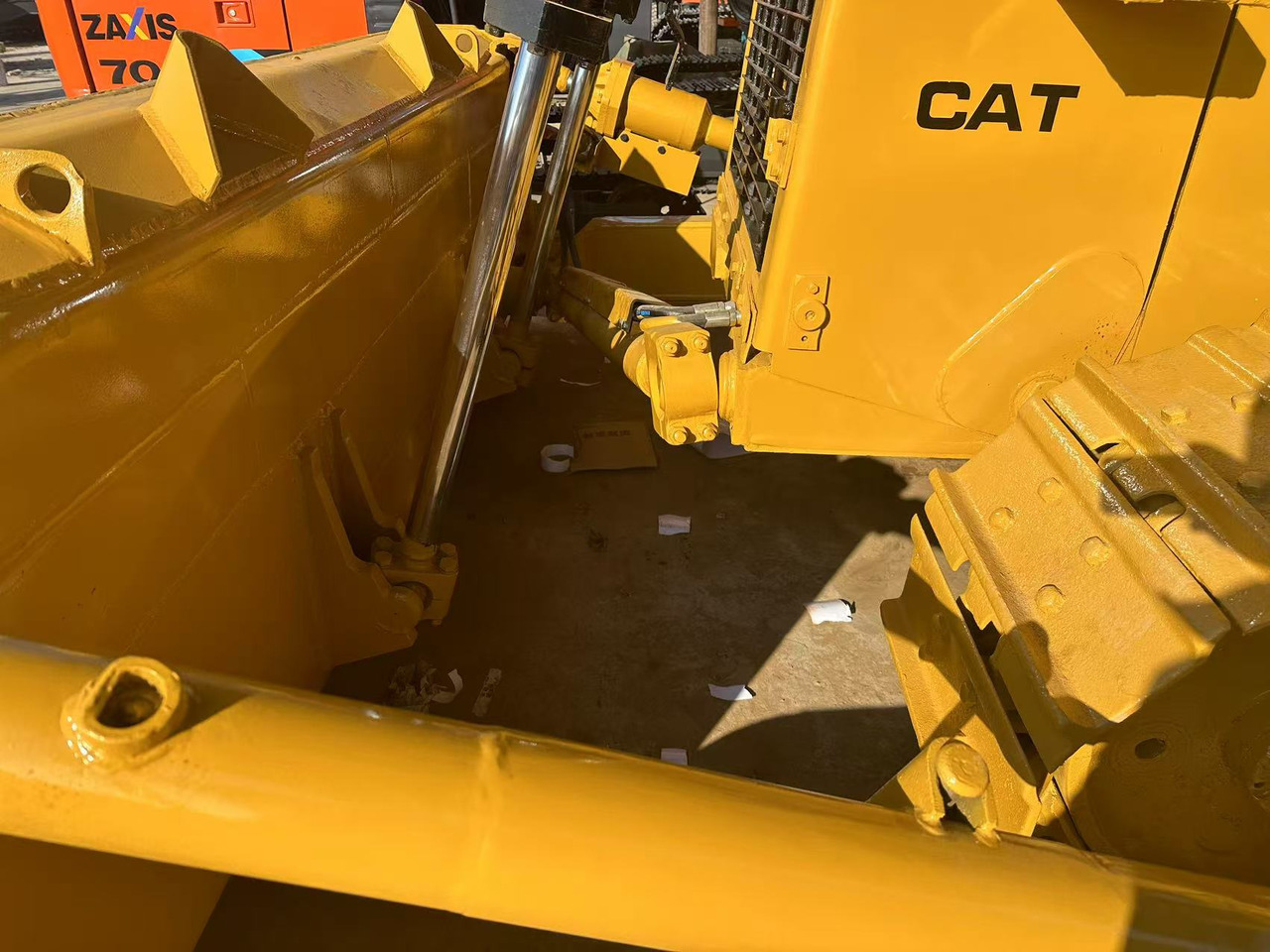 Bulldozer CATERPILLAR D8r [ Copy ] [ Copy ] [ Copy ] [ Copy ] [ Copy ] [ Copy ]: picture 14