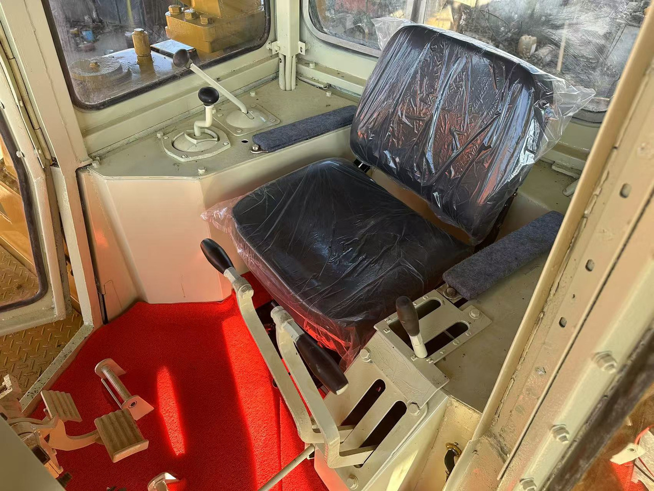 Bulldozer CATERPILLAR D8r [ Copy ] [ Copy ] [ Copy ] [ Copy ] [ Copy ] [ Copy ] [ Copy ]: picture 17