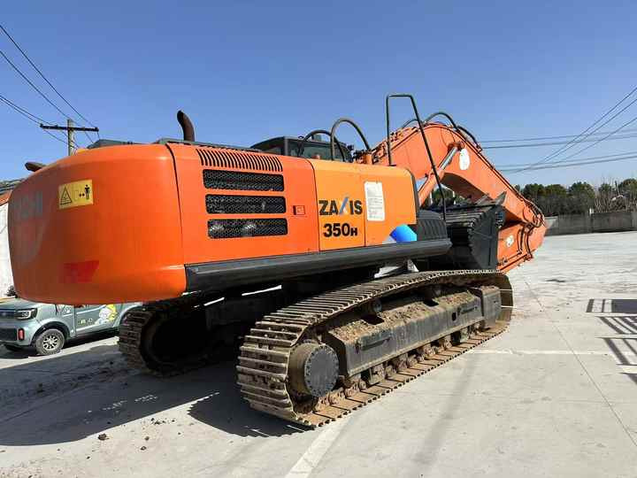 High Quality Hitachi ZX350H-5G Used Excavator with Excellent Performance and Less Time Used Hitachi ZX350 for Sale - Crawler excavator: picture 3 High Quality Hitachi ZX350H-5G Used Excavator with Excellent Performance and Less Time Used Hitachi ZX350 for Sale - Crawler excavator: picture 3