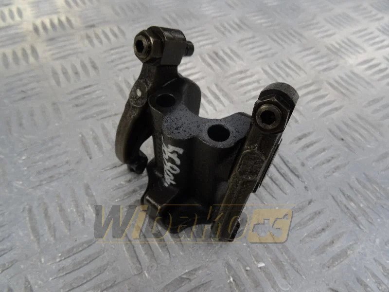 Deutz 04515734 - Cylinder head for Construction machinery: picture 1 Deutz 04515734 - Cylinder head for Construction machinery: picture 1