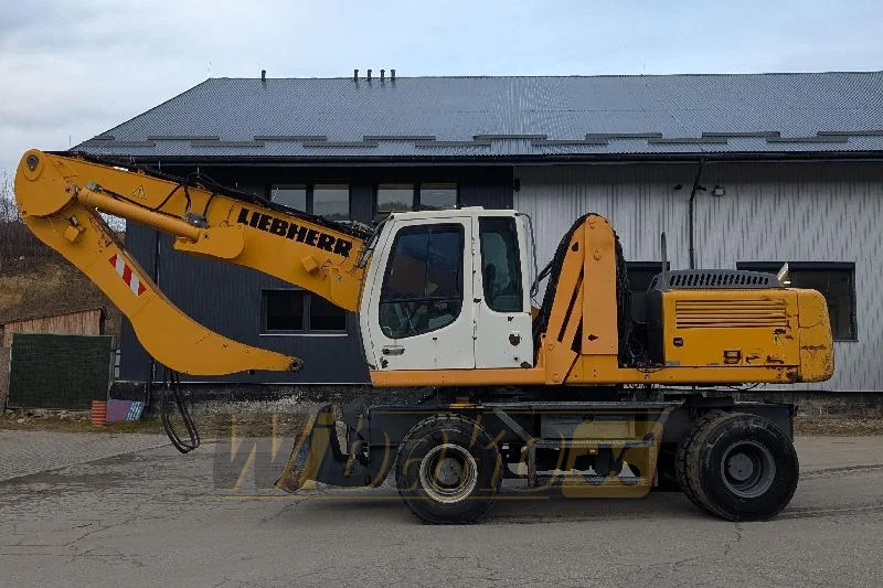 Liebherr A924C - Waste/ Industry handler: picture 2 Liebherr A924C - Waste/ Industry handler: picture 2