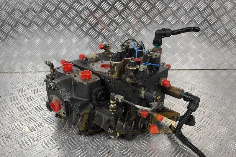 Parker 3769602 15332706/0642-424377-001 - Hydraulic valve for Construction machinery: picture 1 Parker 3769602 15332706/0642-424377-001 - Hydraulic valve for Construction machinery: picture 1