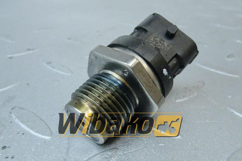 Pressure sensor Bosch 0281002851 - Sensor for Construction machinery: picture 1 Pressure sensor Bosch 0281002851 - Sensor for Construction machinery: picture 1