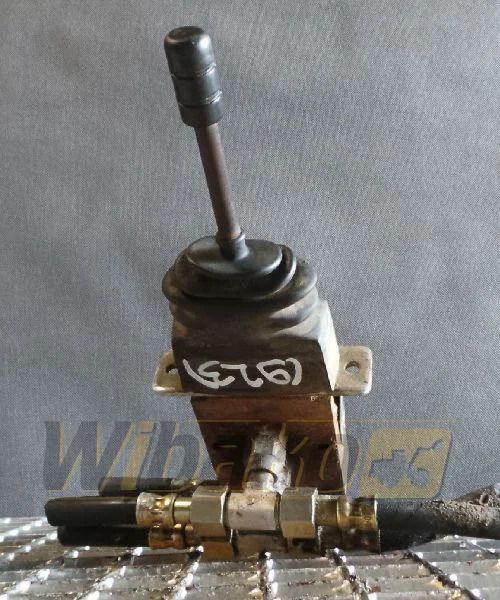 Rexroth 2TH6U22-10/05M - Hydraulic valve for Construction machinery: picture 1 Rexroth 2TH6U22-10/05M - Hydraulic valve for Construction machinery: picture 1