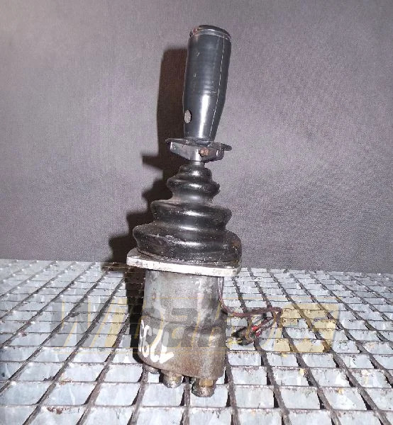 Rexroth 4TH6U06.13/1M 142960 - Hydraulic valve for Construction machinery: picture 1 Rexroth 4TH6U06.13/1M 142960 - Hydraulic valve for Construction machinery: picture 1