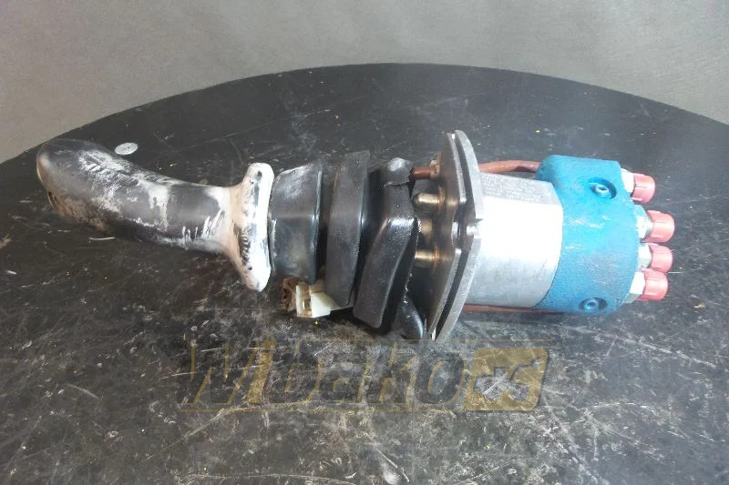 Rexroth 5TH6E52.14/YU01M05 - Hydraulic valve for Construction machinery: picture 1 Rexroth 5TH6E52.14/YU01M05 - Hydraulic valve for Construction machinery: picture 1