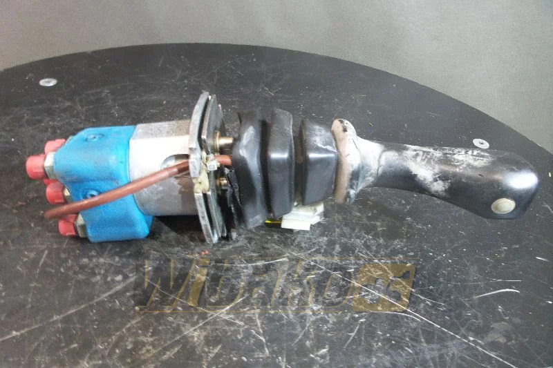 Rexroth 5TH6E52.14/YU01M05 - Hydraulic valve for Construction machinery: picture 3 Rexroth 5TH6E52.14/YU01M05 - Hydraulic valve for Construction machinery: picture 3