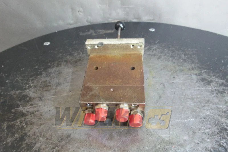 Volvo Akerman EC230 - Hydraulic valve for Construction machinery: picture 1 Volvo Akerman EC230 - Hydraulic valve for Construction machinery: picture 1