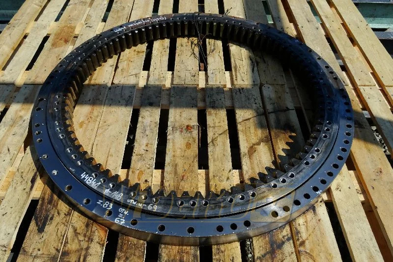 Volvo EC340 - Slewing ring for Construction machinery: picture 1 Volvo EC340 - Slewing ring for Construction machinery: picture 1